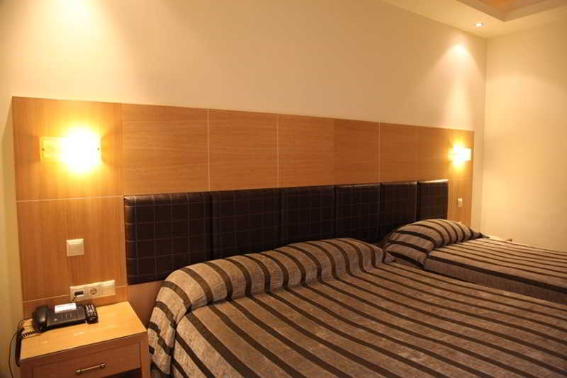 Pantelidis Hotel