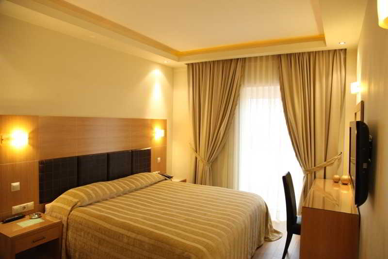 Pantelidis Hotel