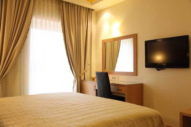 Pantelidis Hotel