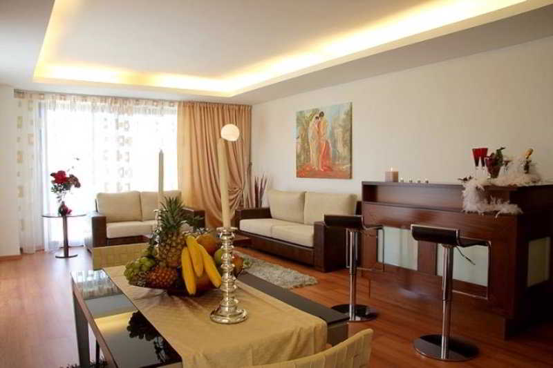 Acropol Hotel