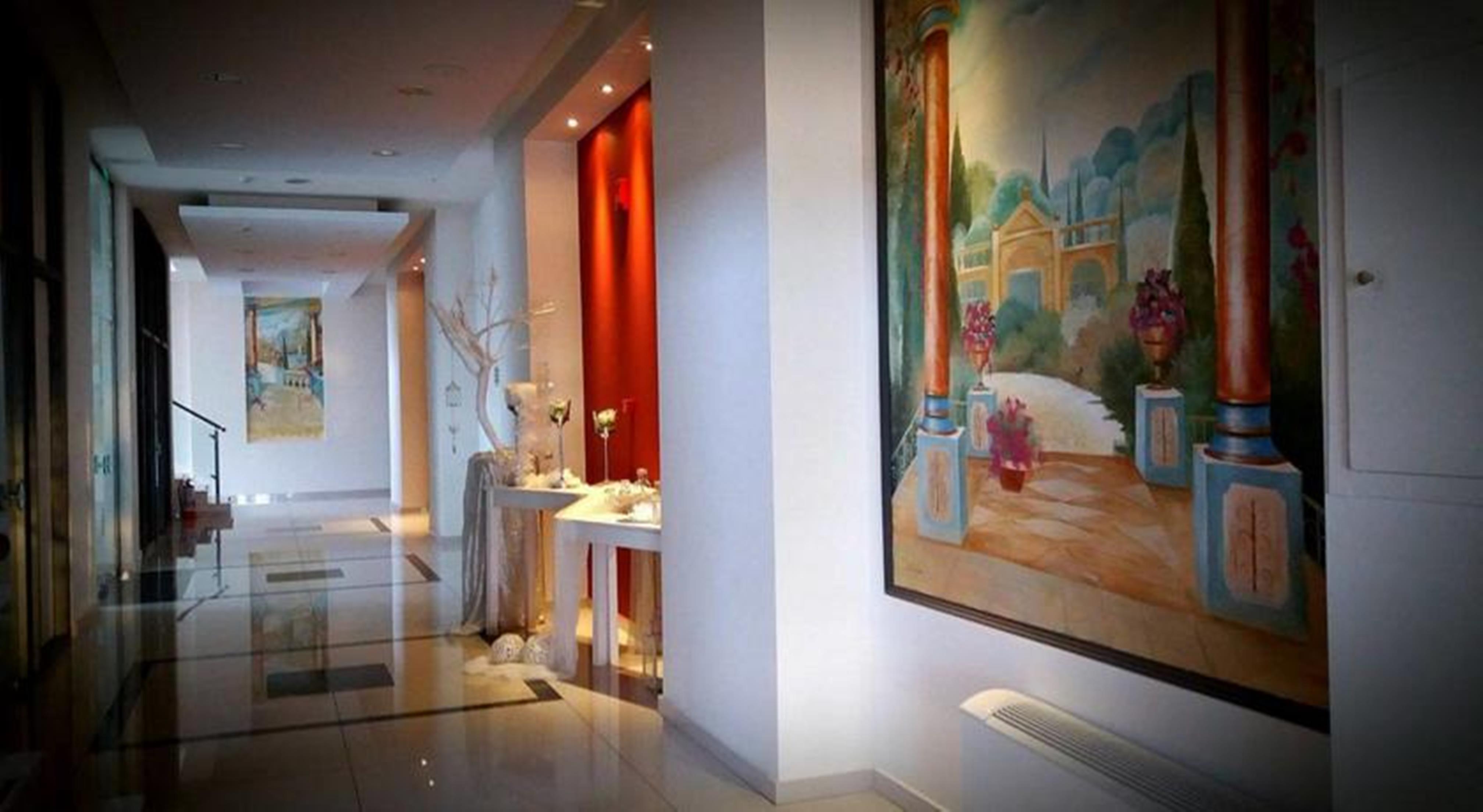 Acropol Hotel