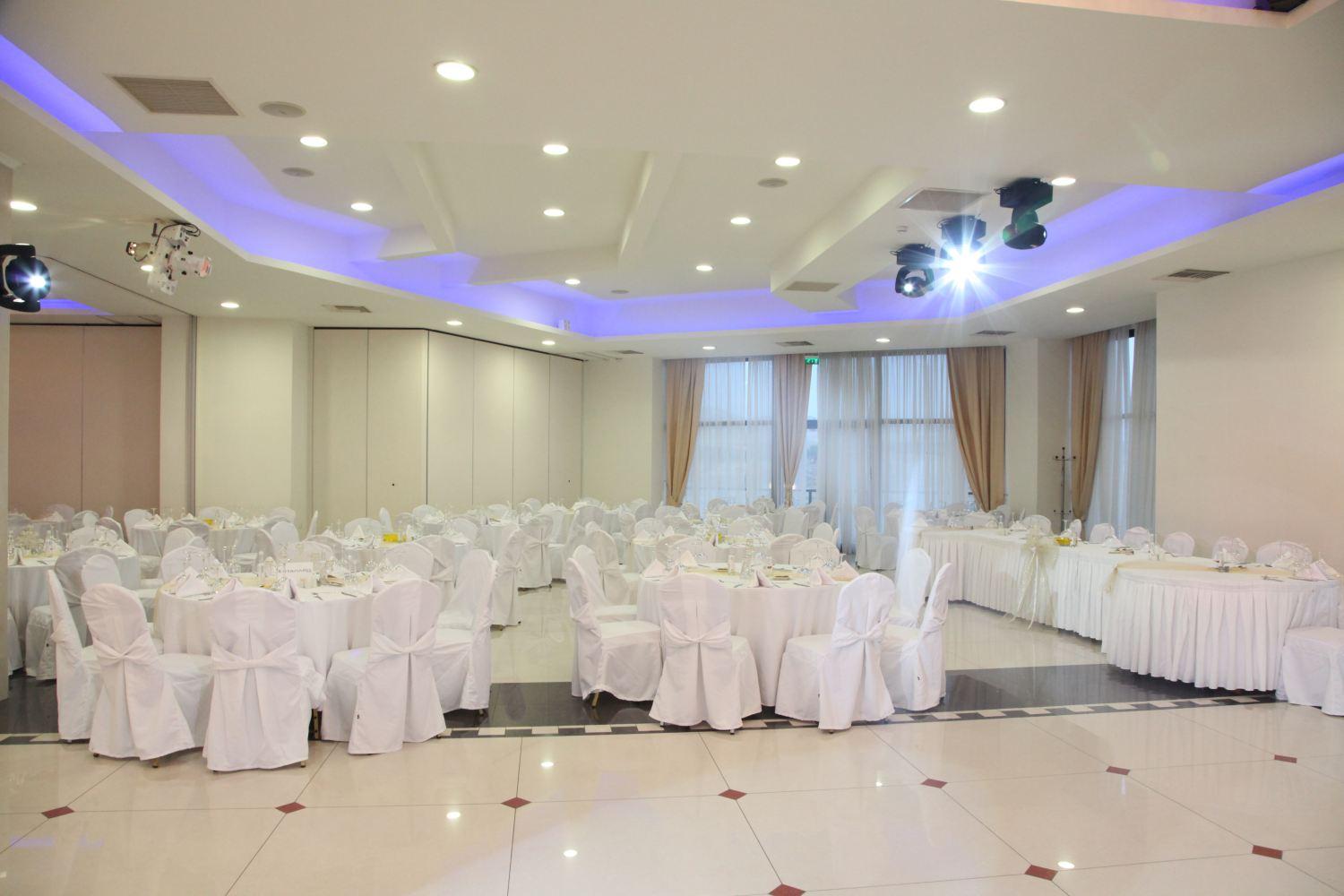 Acropol Hotel