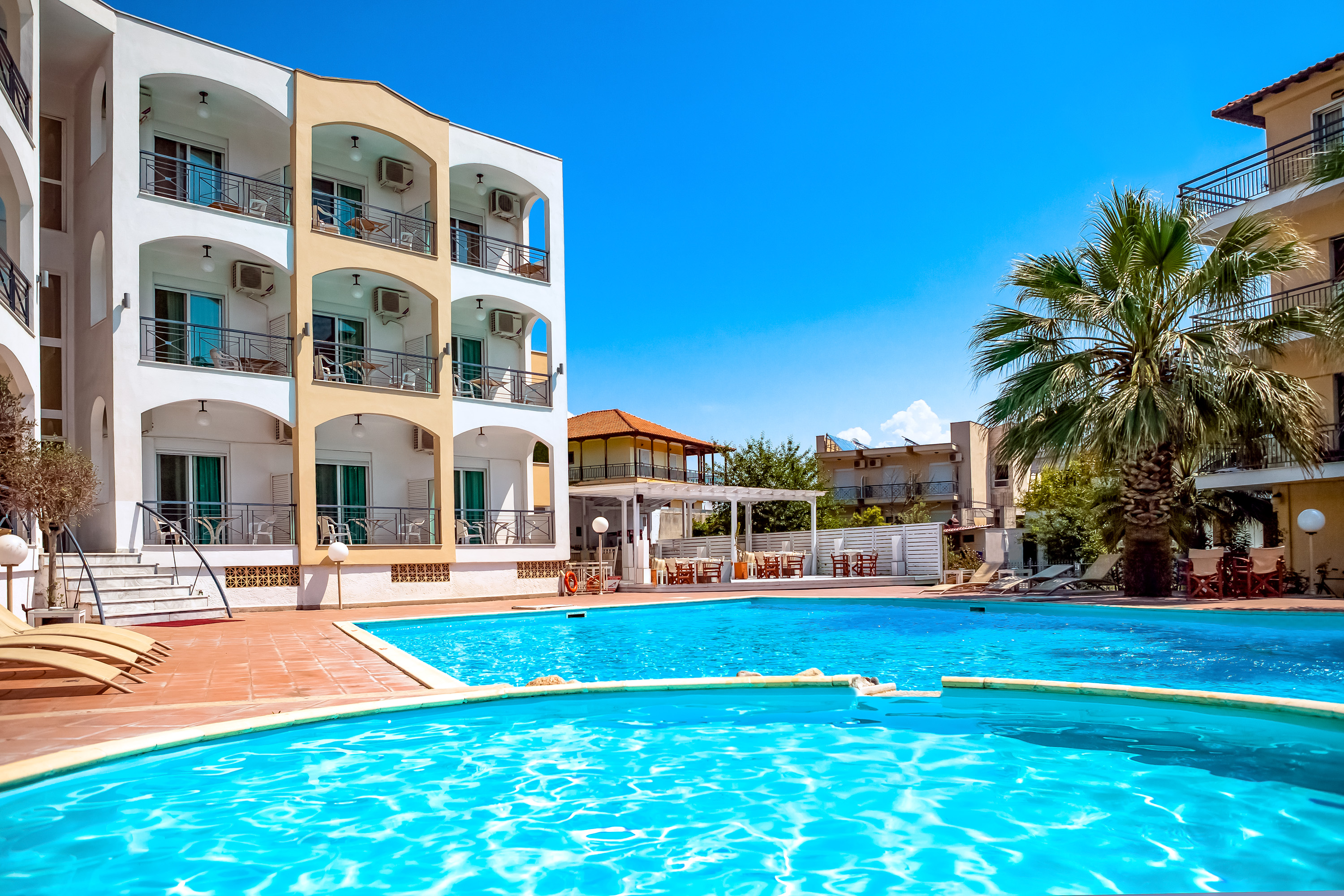 Stavros Beach Hotel