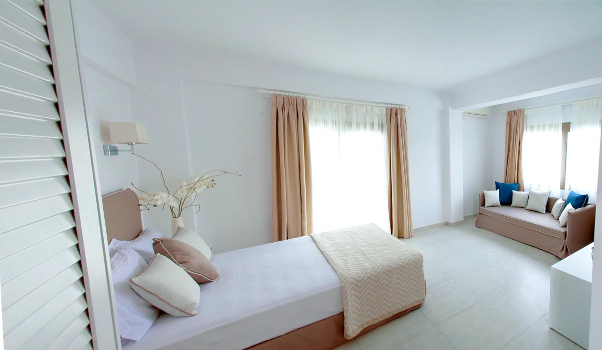 Stavros Beach Hotel