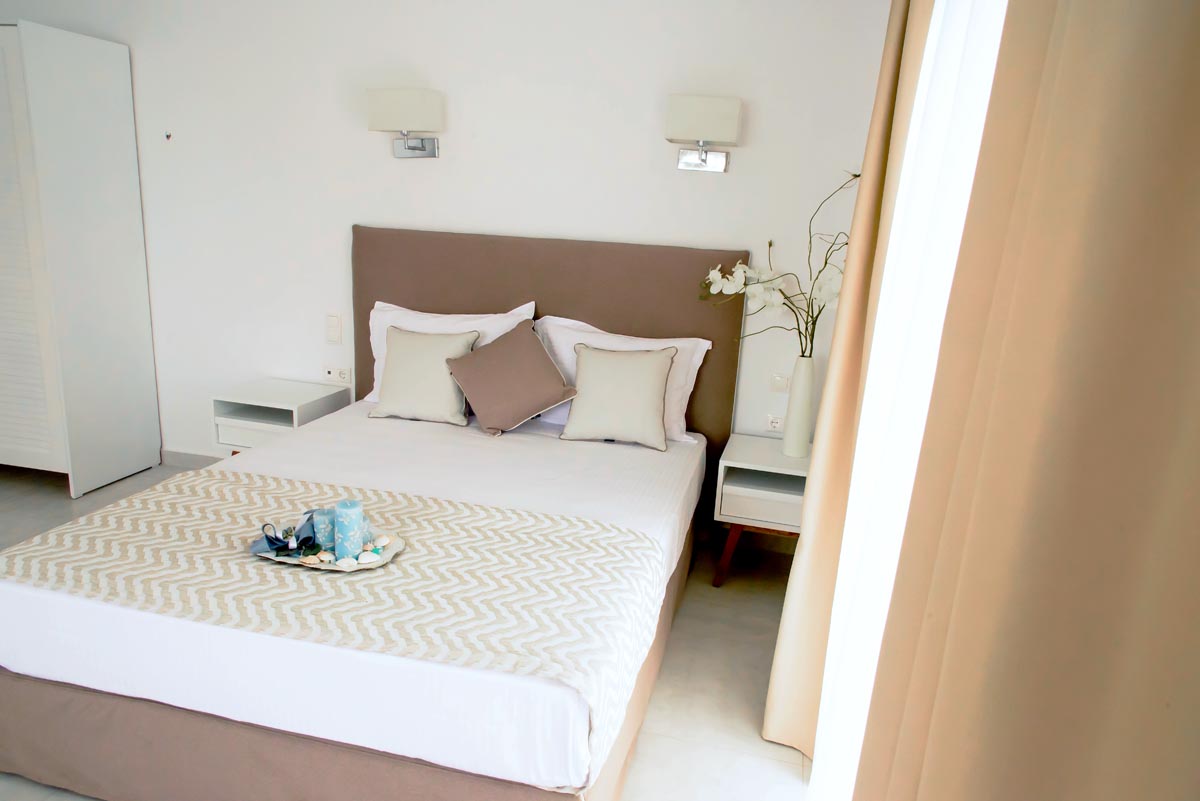 Stavros Beach Hotel