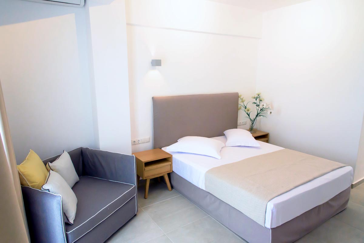 Stavros Beach Hotel