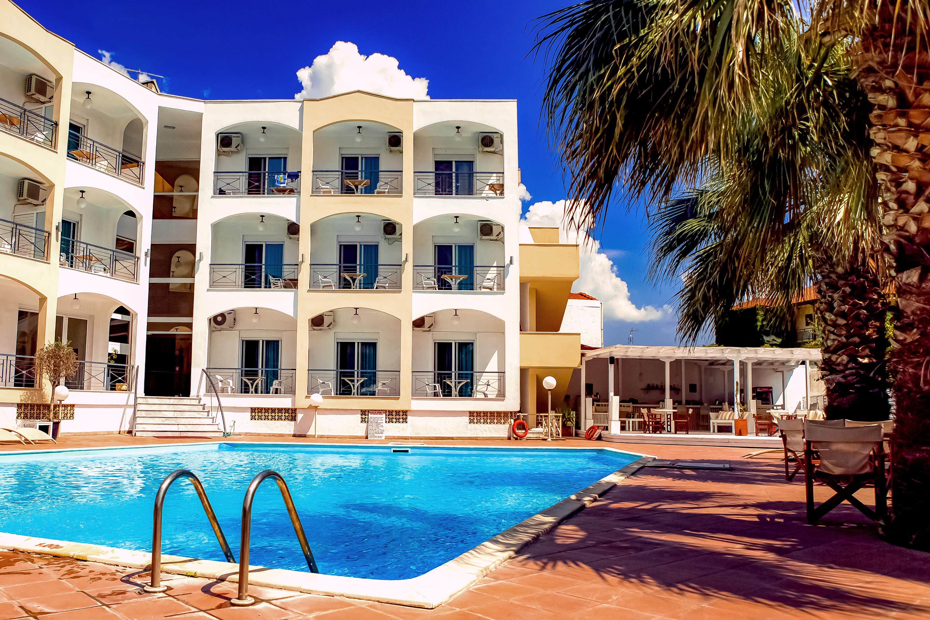 Stavros Beach Hotel