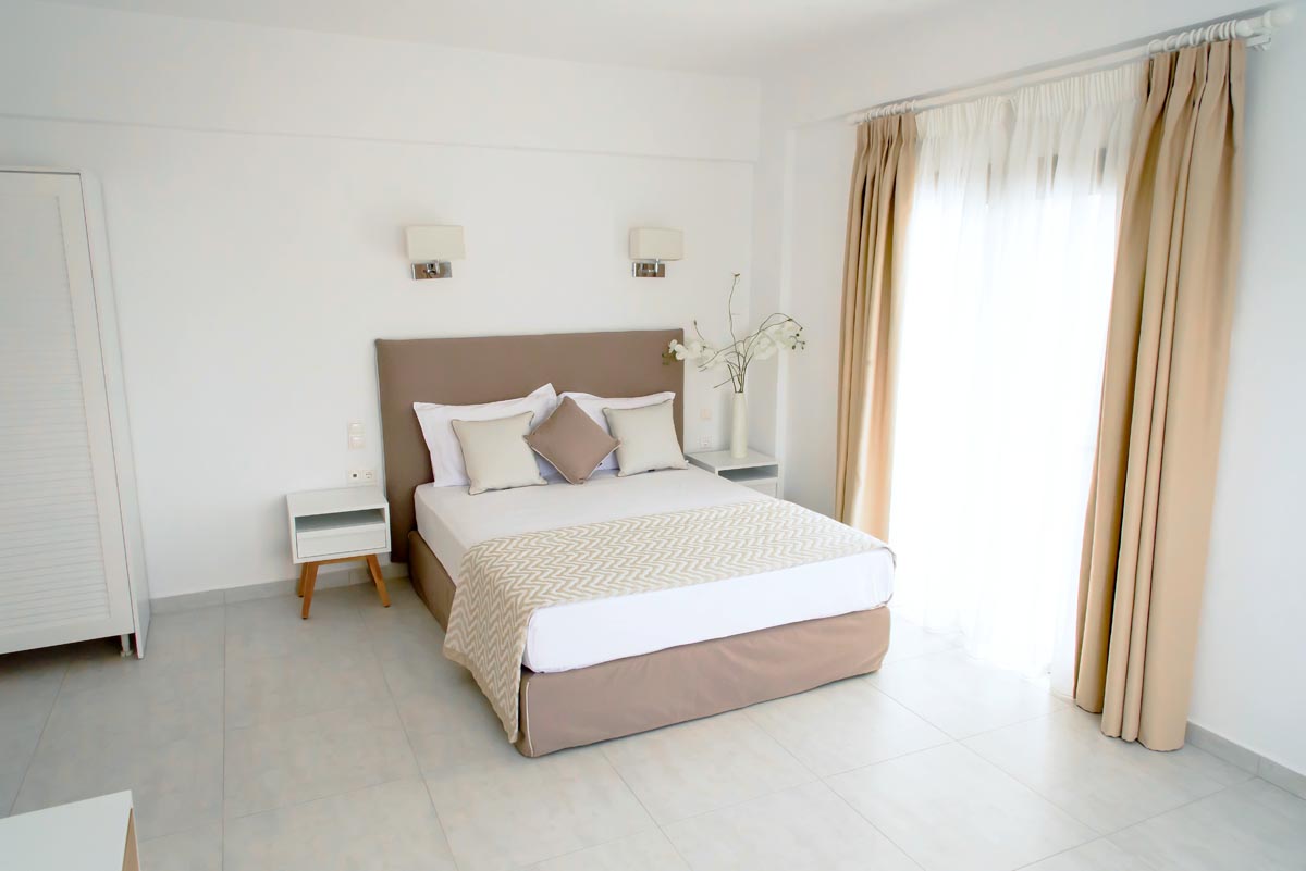 Stavros Beach Hotel