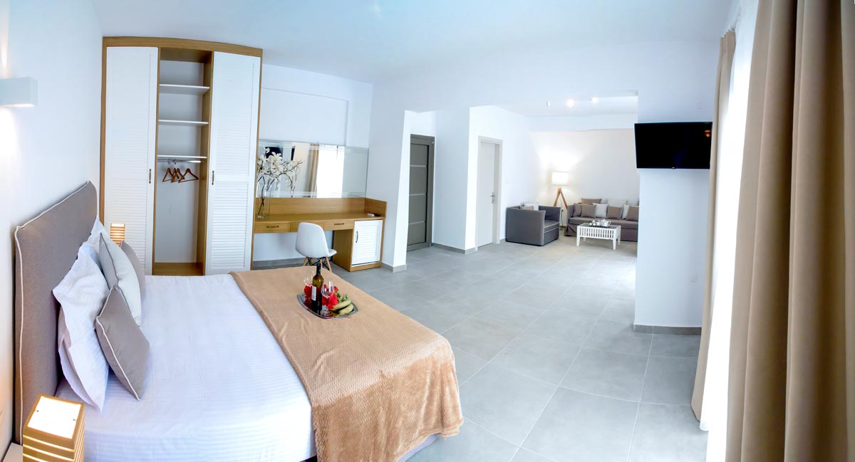 Stavros Beach Hotel
