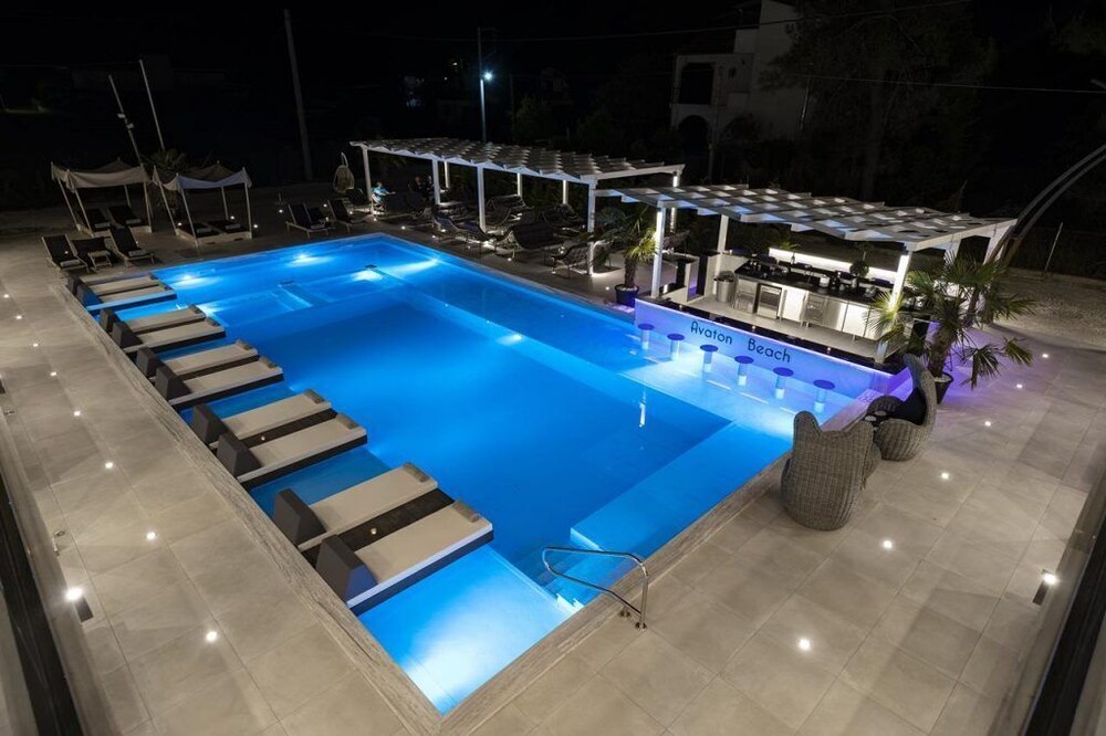 Avaton Luxury Resort