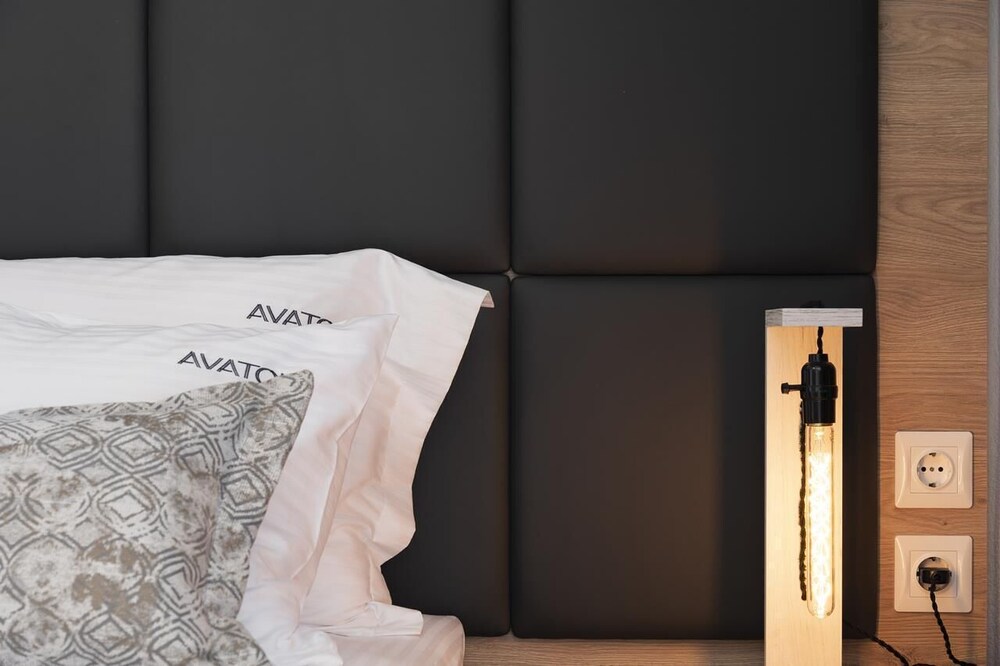 Avaton Luxury Resort