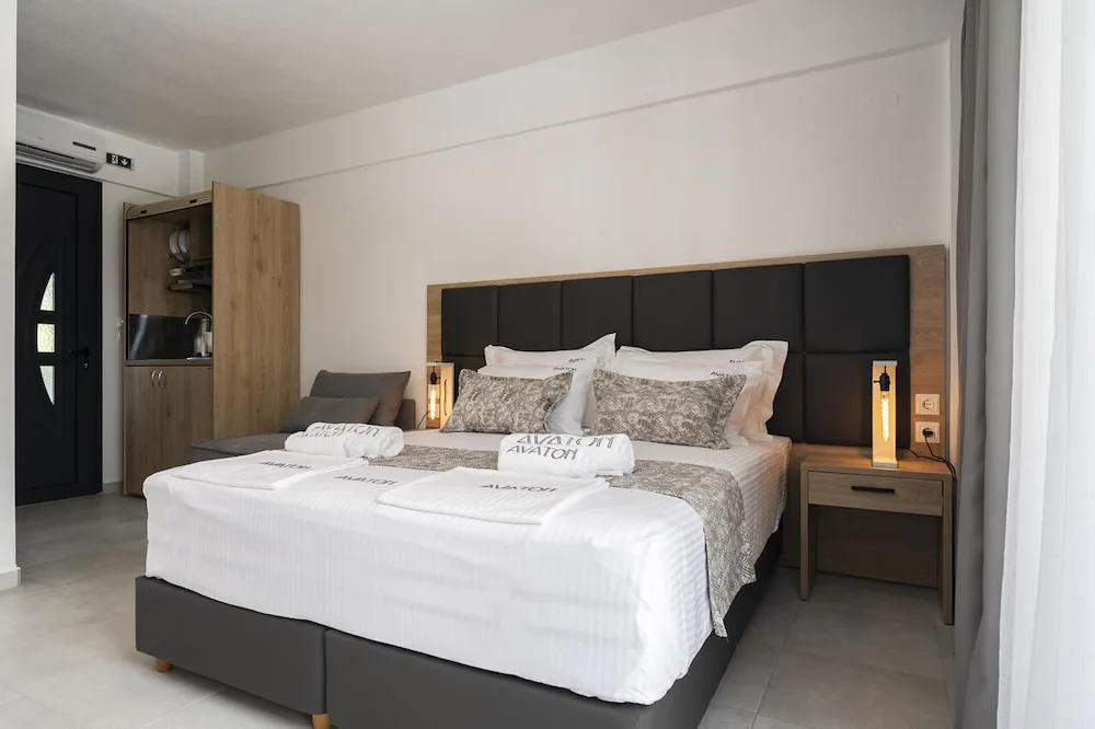 Avaton Luxury Resort