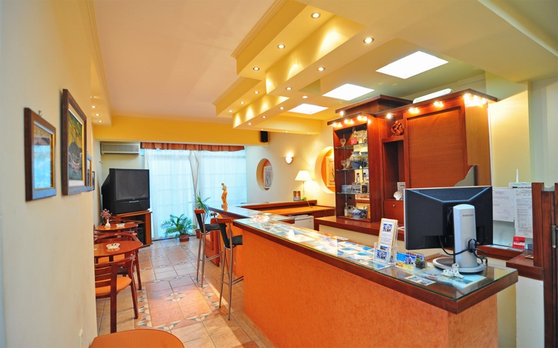 Dionysis Studios Hotel