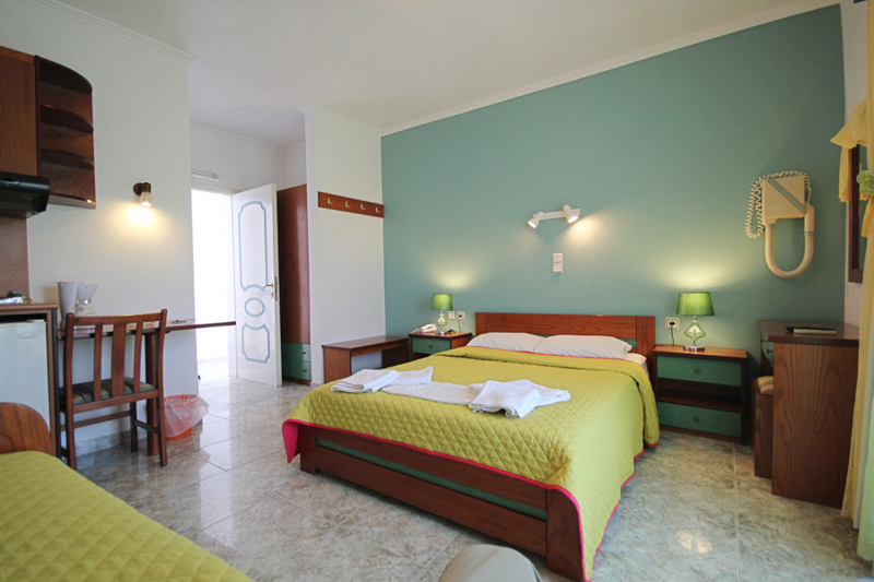 Dionysis Studios Hotel