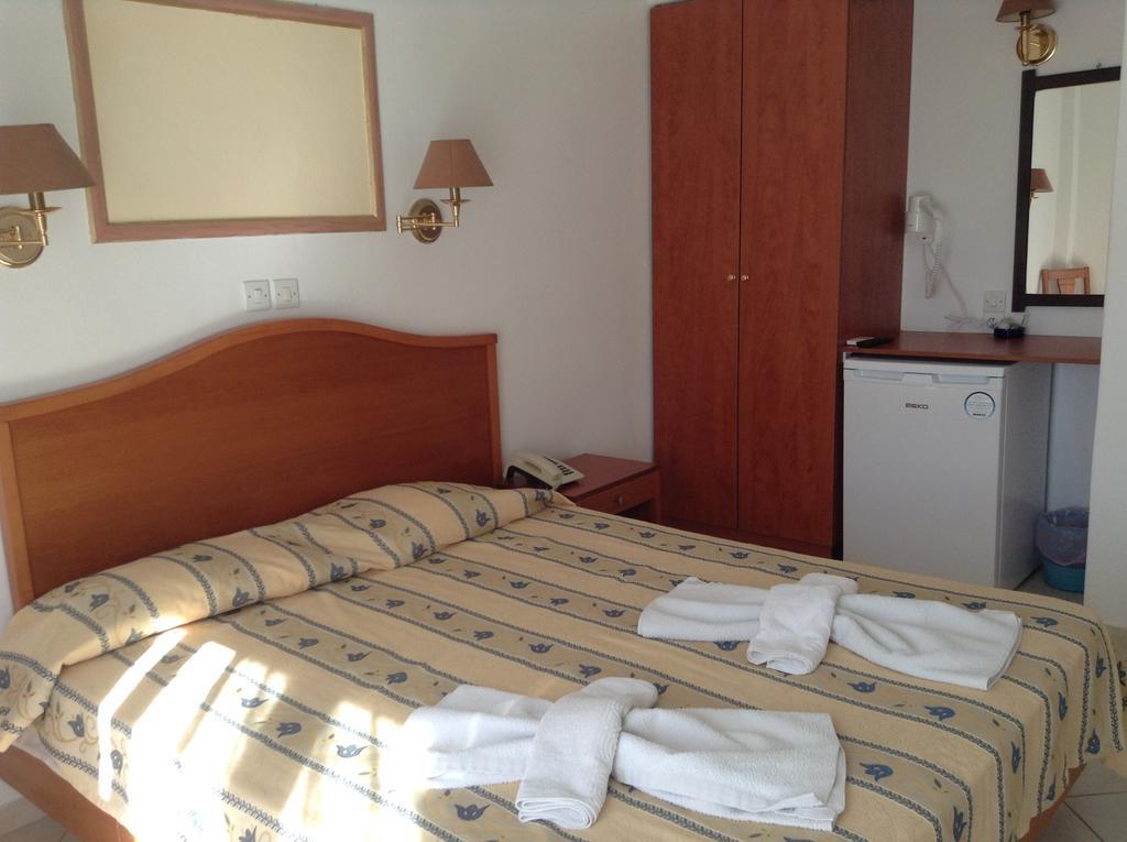 Hotel Meltemi