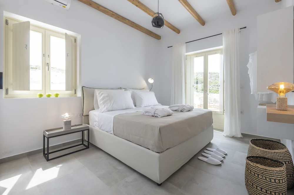 Milos Zen Suites