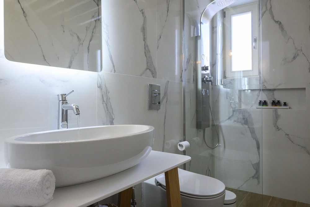 Milos Zen Suites