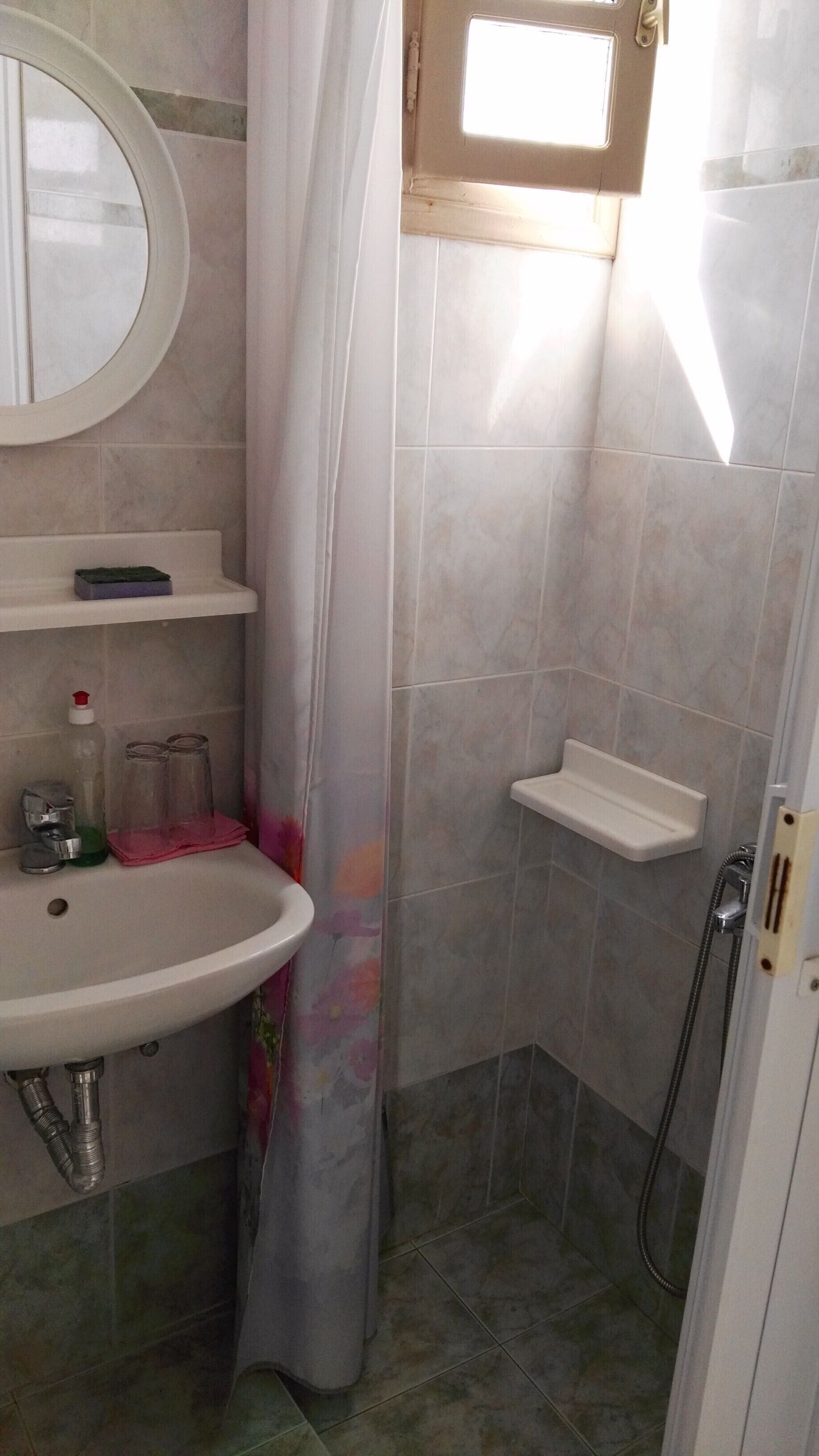 Moments Rooms