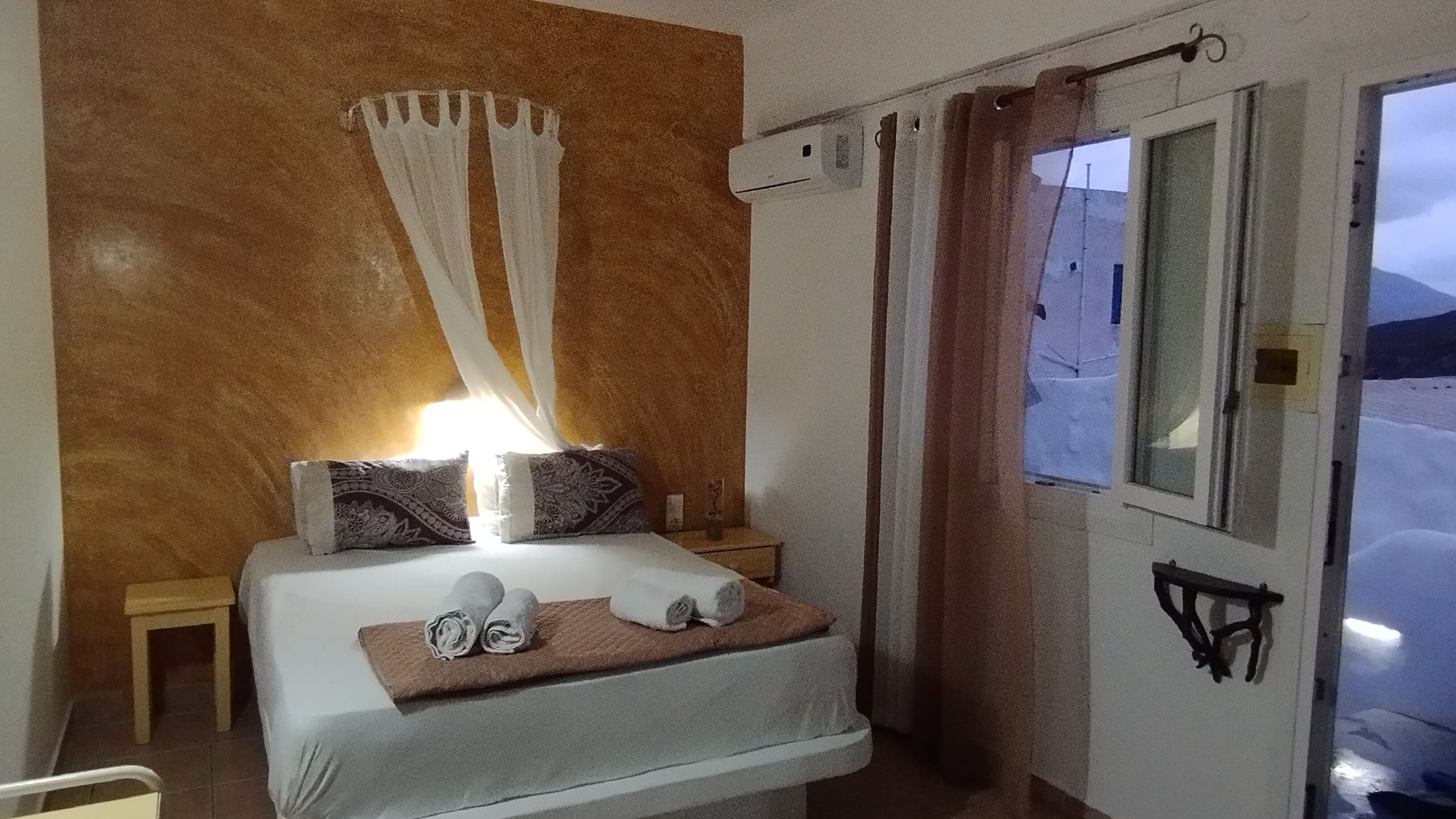 Moments Rooms