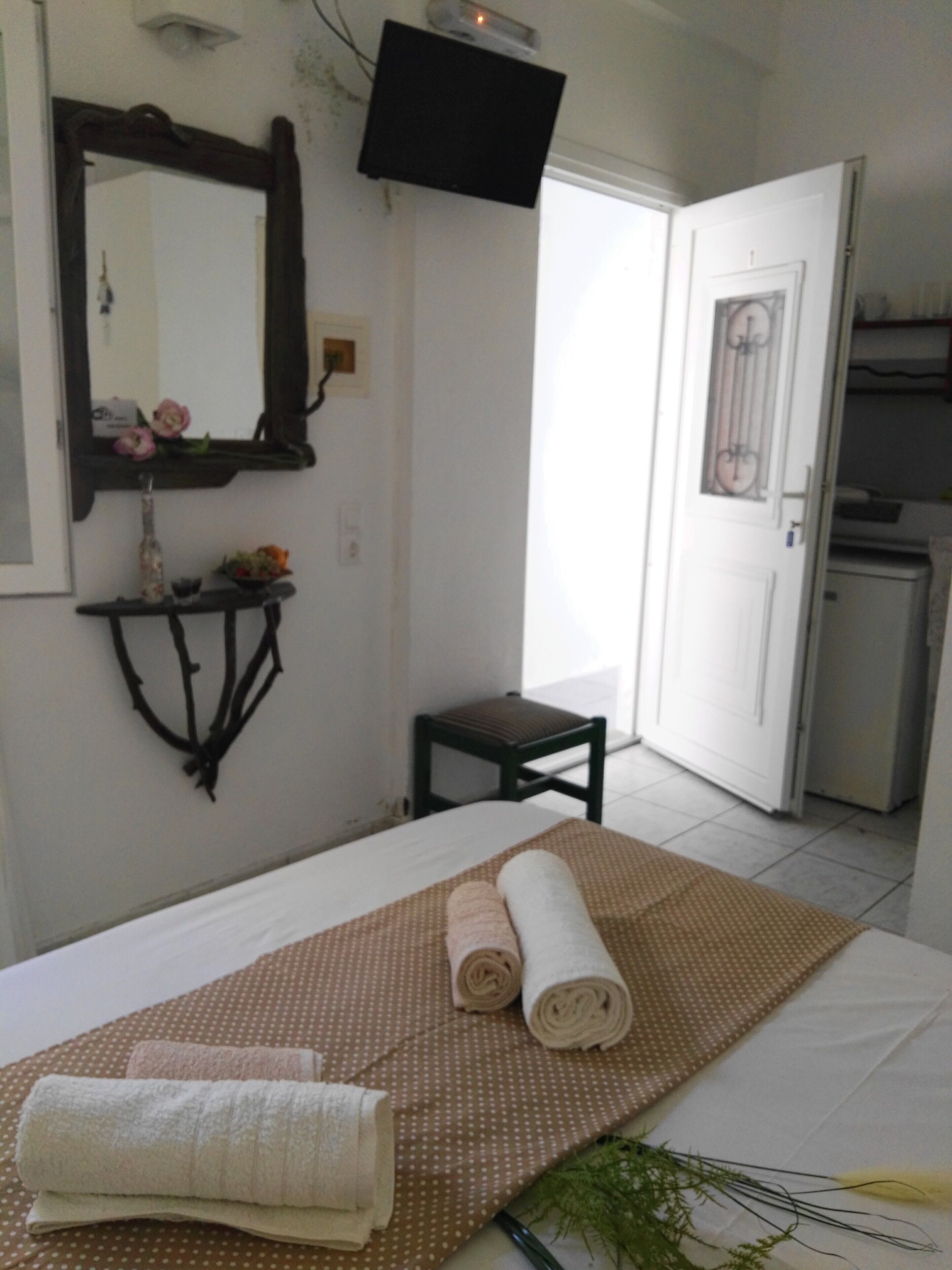 Moments Rooms
