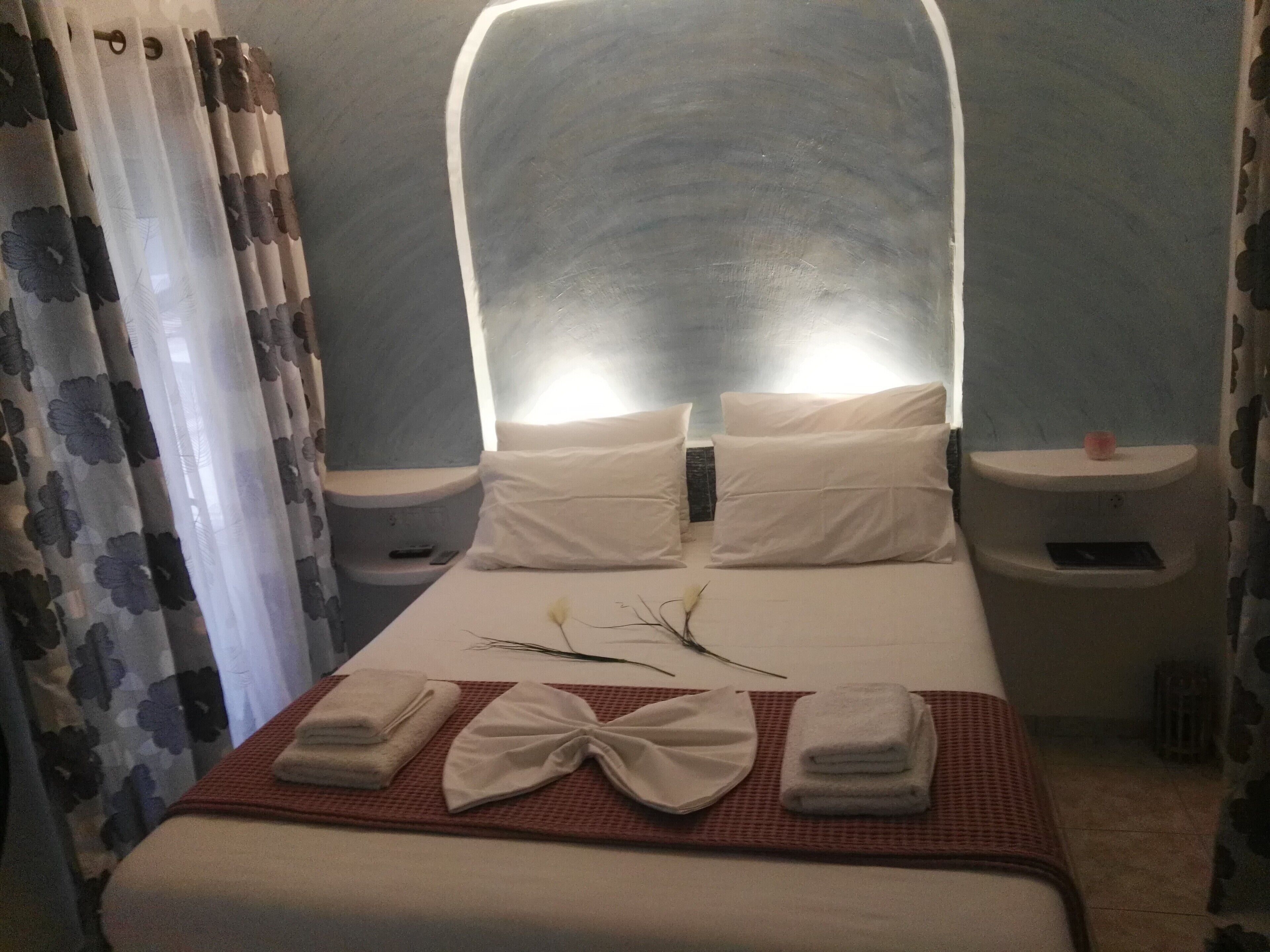 Moments Rooms