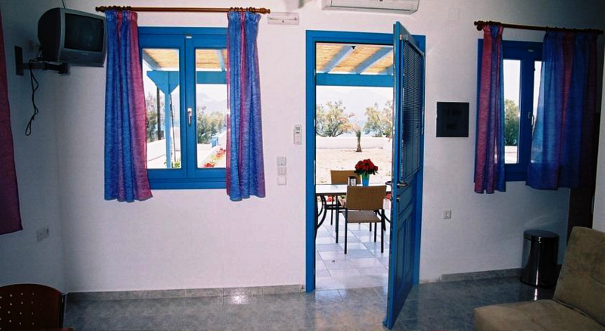 Moustakas Beach Hotel