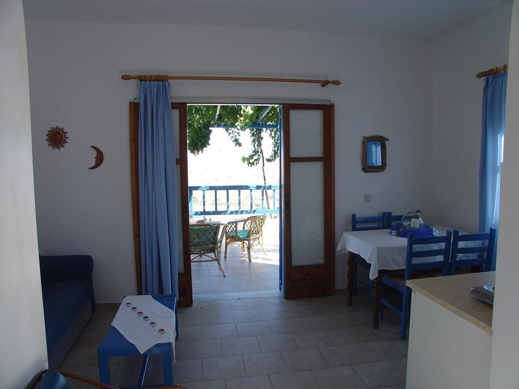 Agnanti Hotel