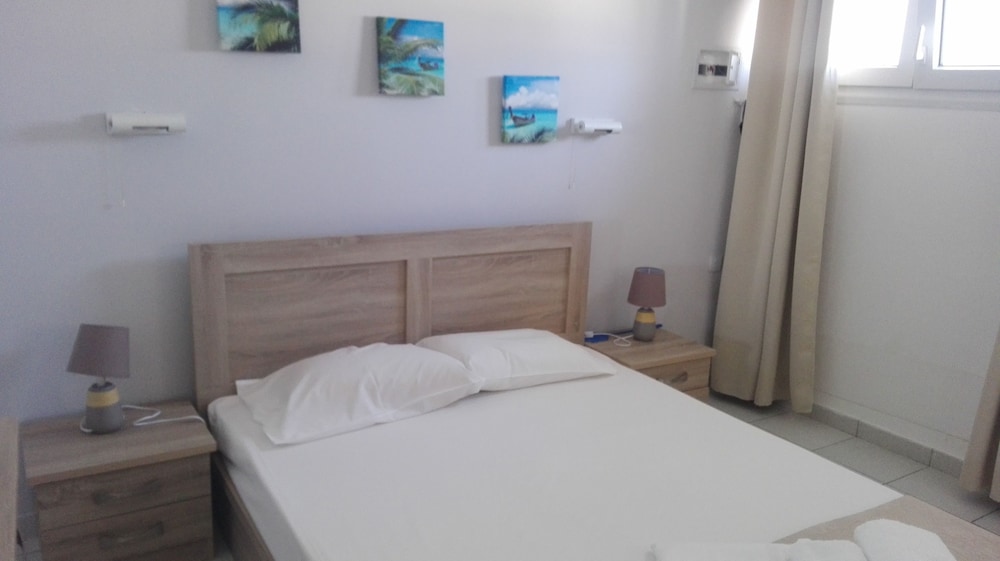 Blu Rooms
