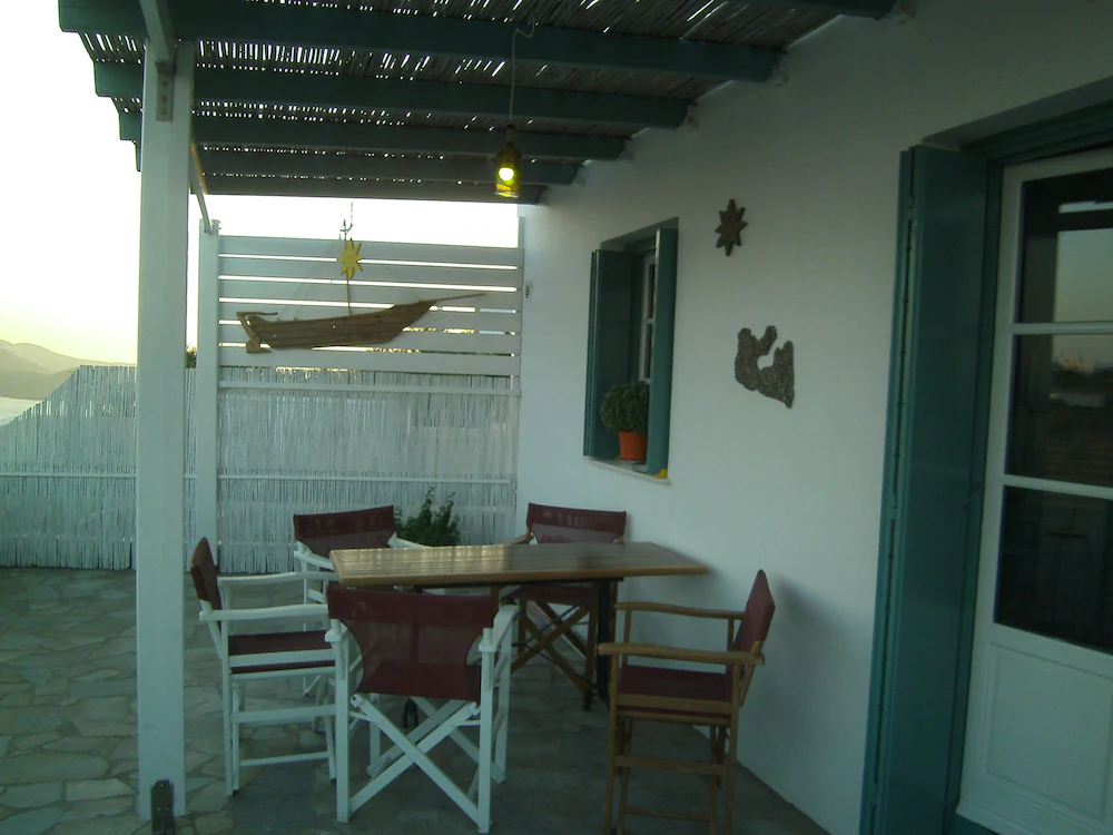 Zanart Maisonette