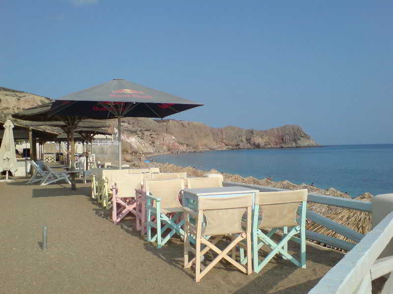 Artemis Seaside Resort