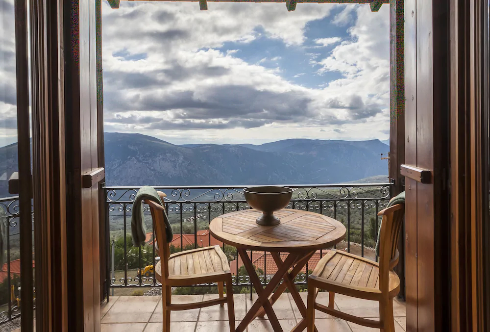 Rock Dandy Deluxe Chalet