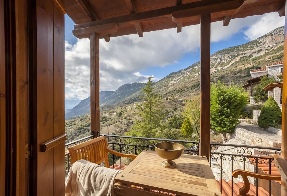 Rock Dandy Deluxe Chalet