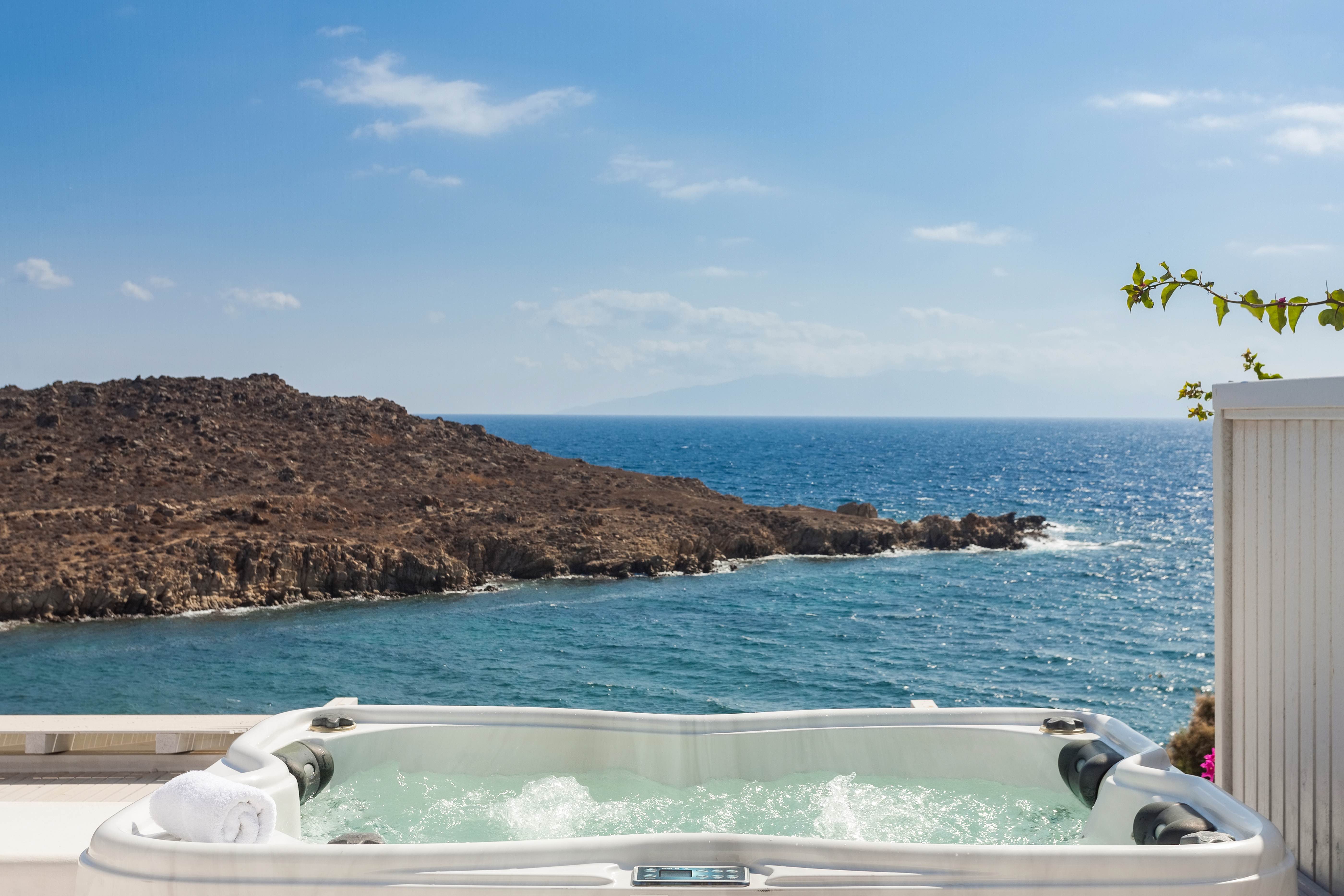 Casa Del Mar Mykonos Seaside Resort
