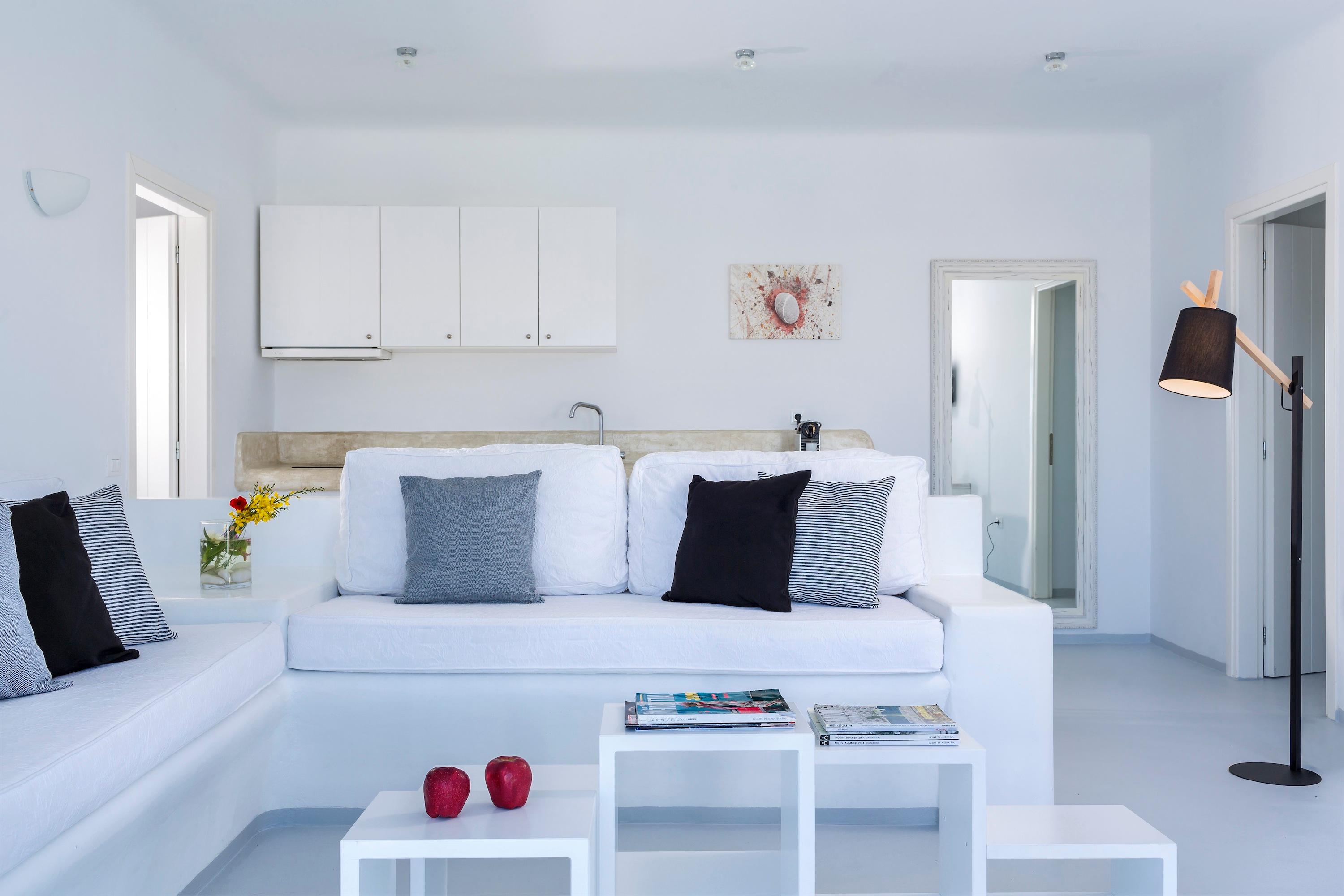 Casa Del Mar Mykonos Seaside Resort