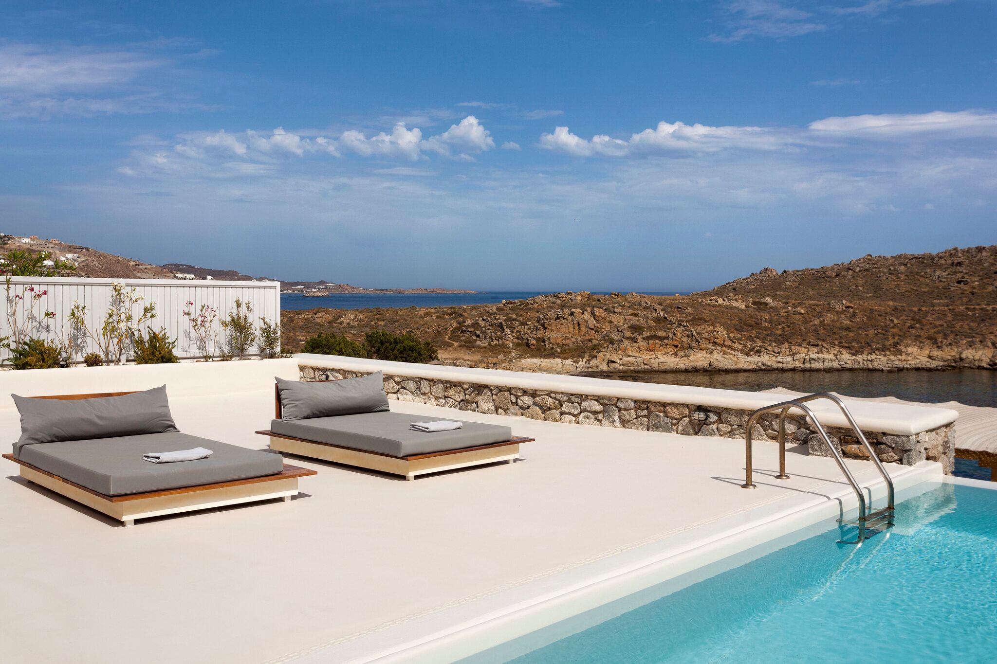 Casa Del Mar Mykonos Seaside Resort