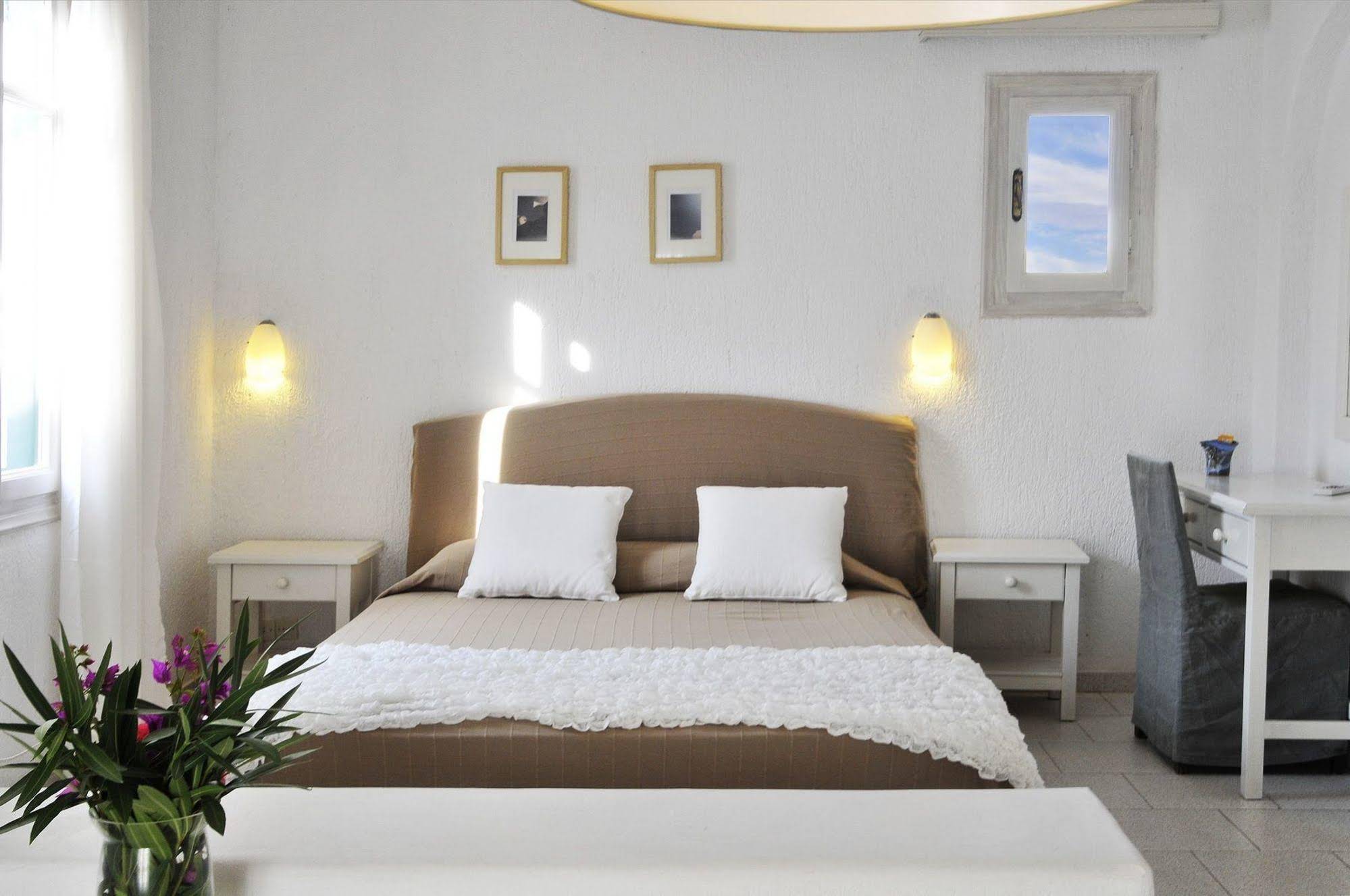 Fos Suites