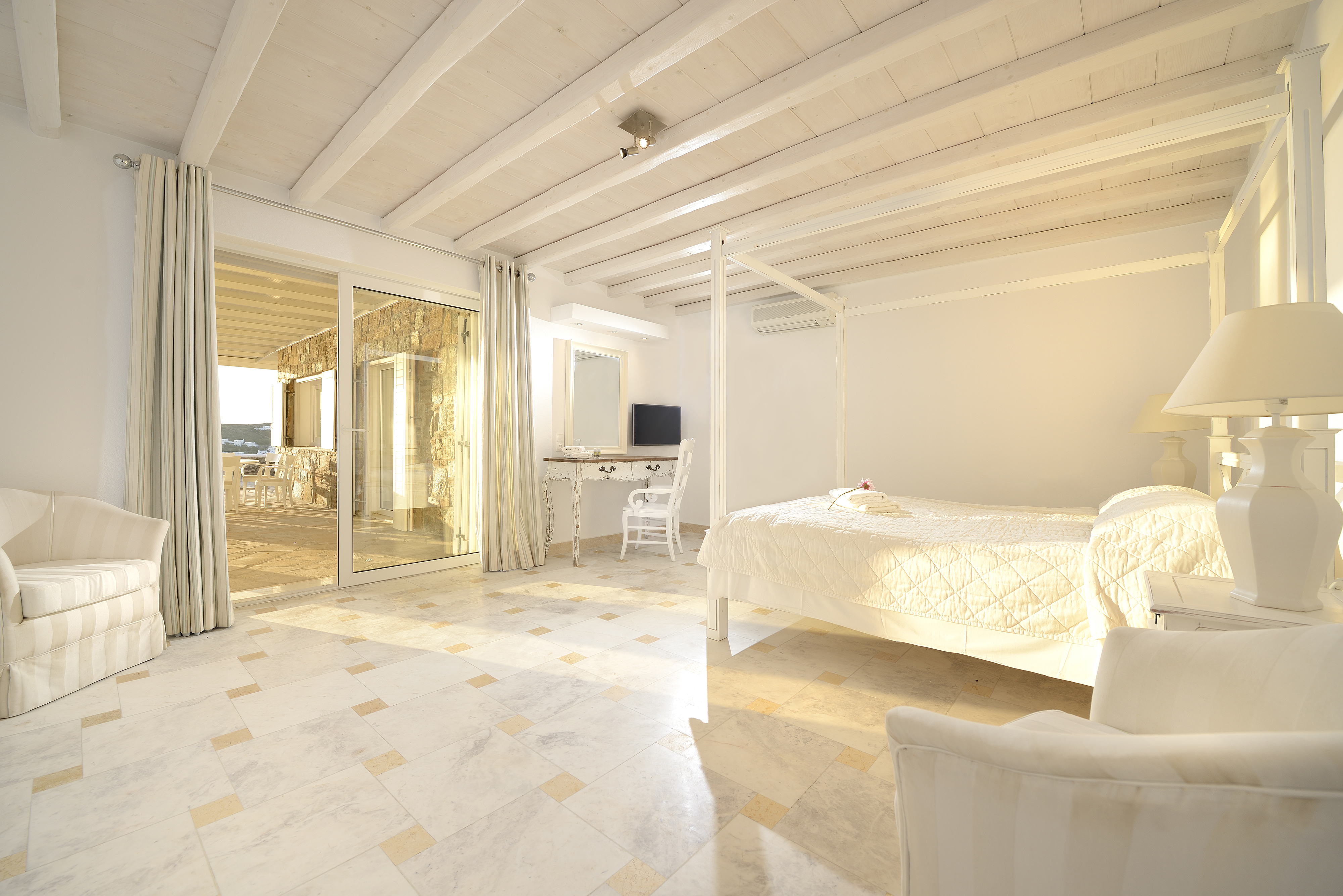 Amazon Mykonos Resort & Spa