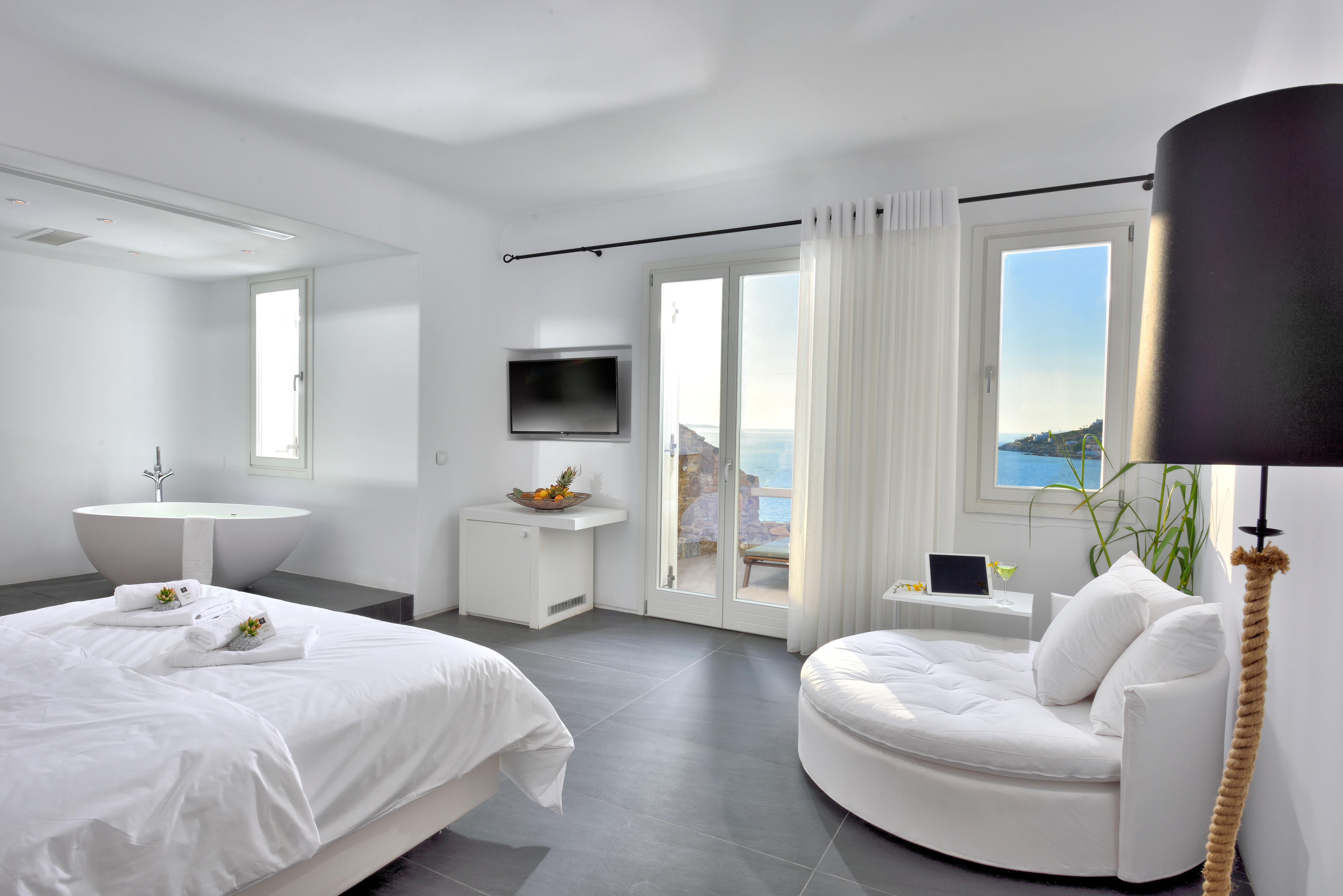 Amazon Mykonos Resort & Spa