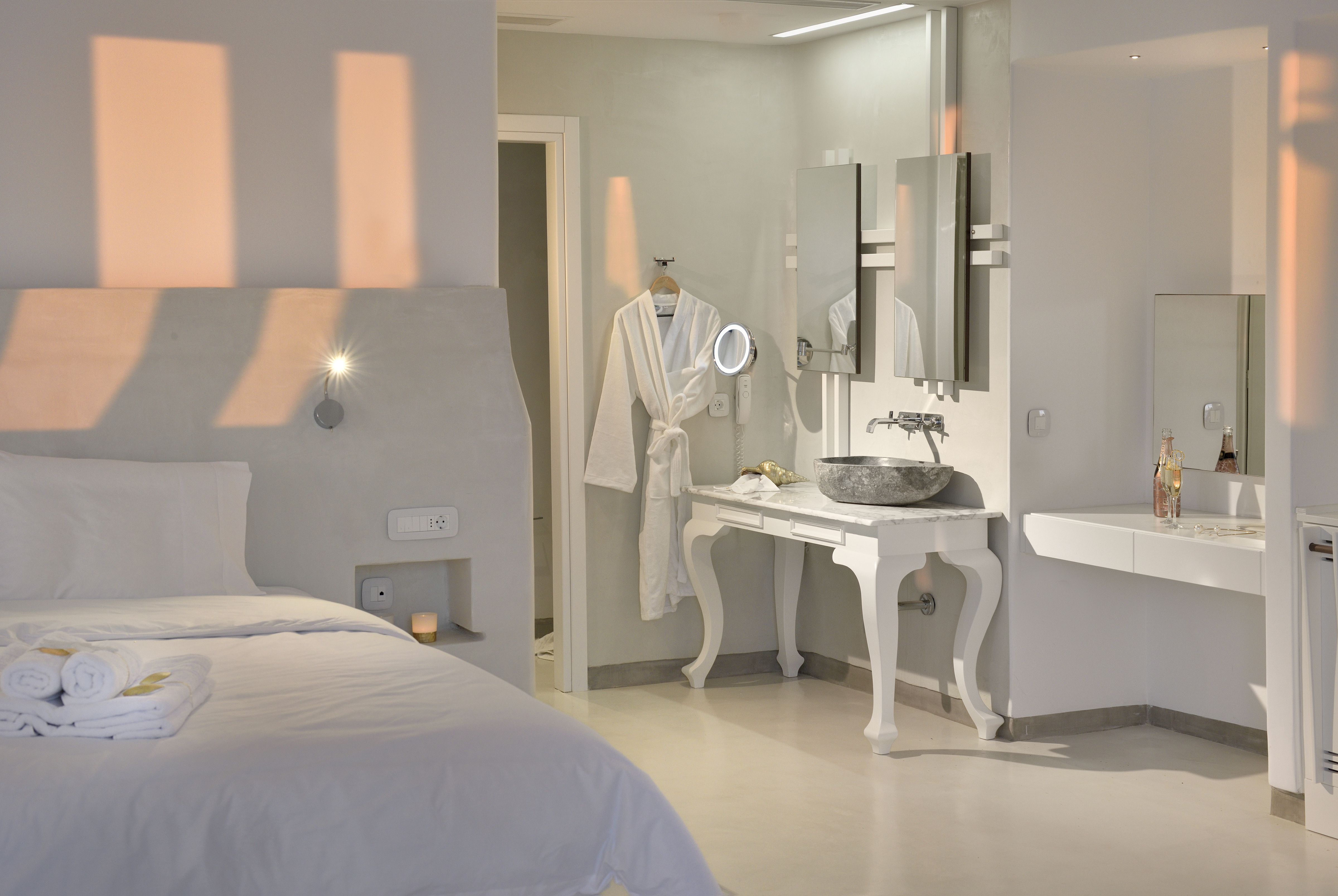 Amazon Mykonos Resort & Spa