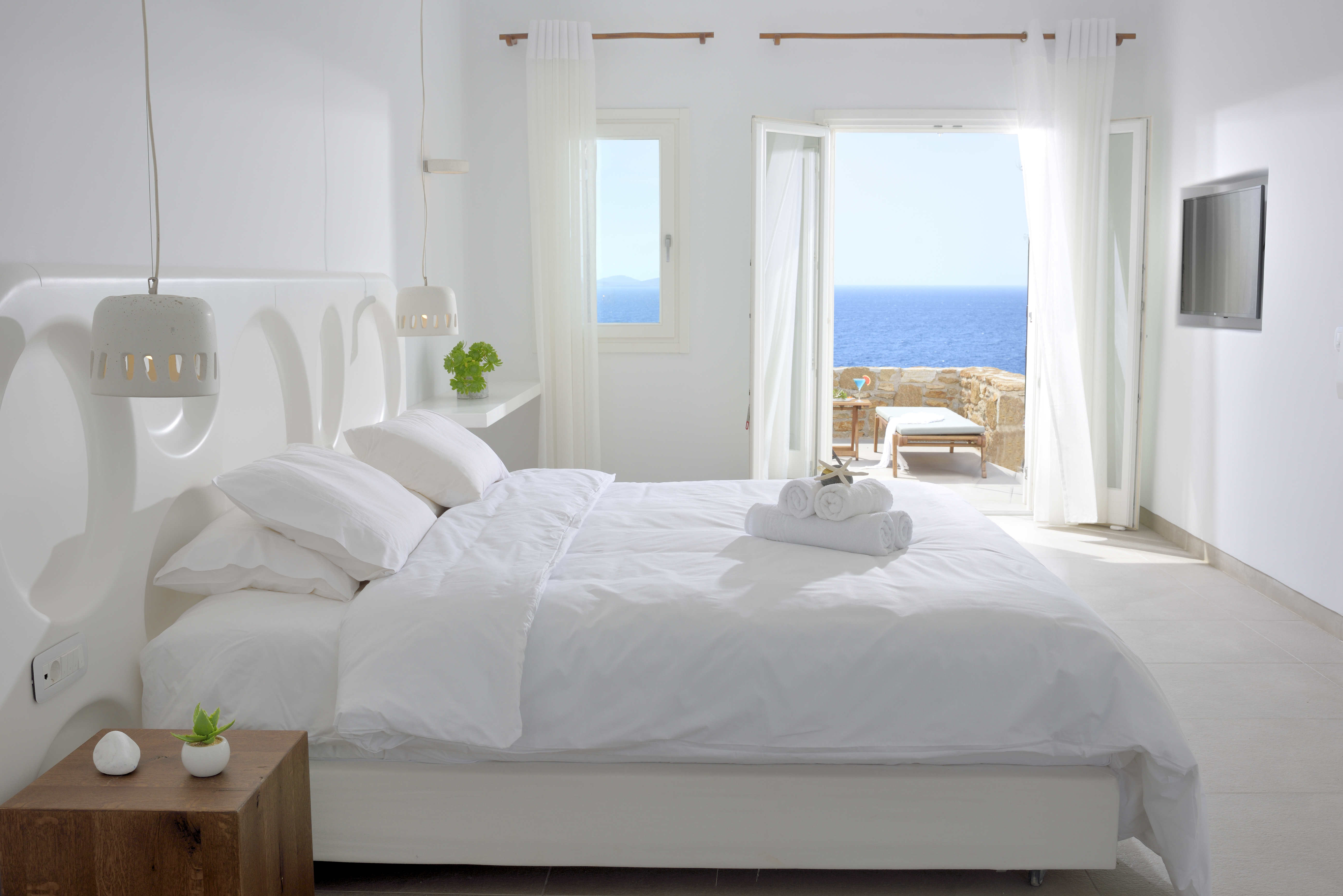 Amazon Mykonos Resort & Spa
