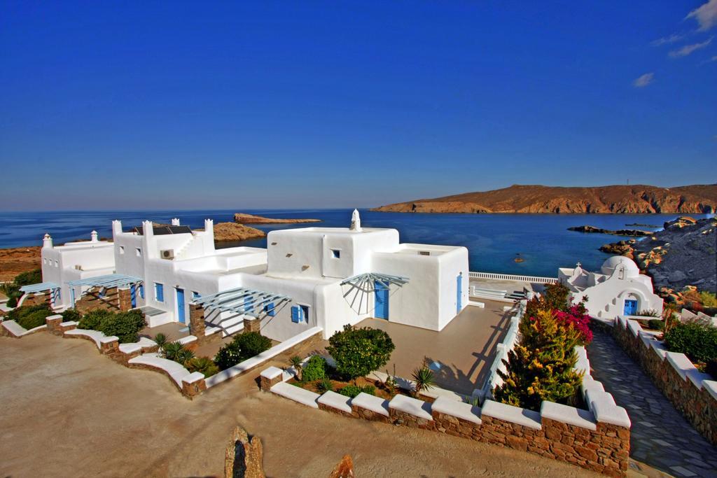 Mykonos Lolita, A Grecotel Resort to Live