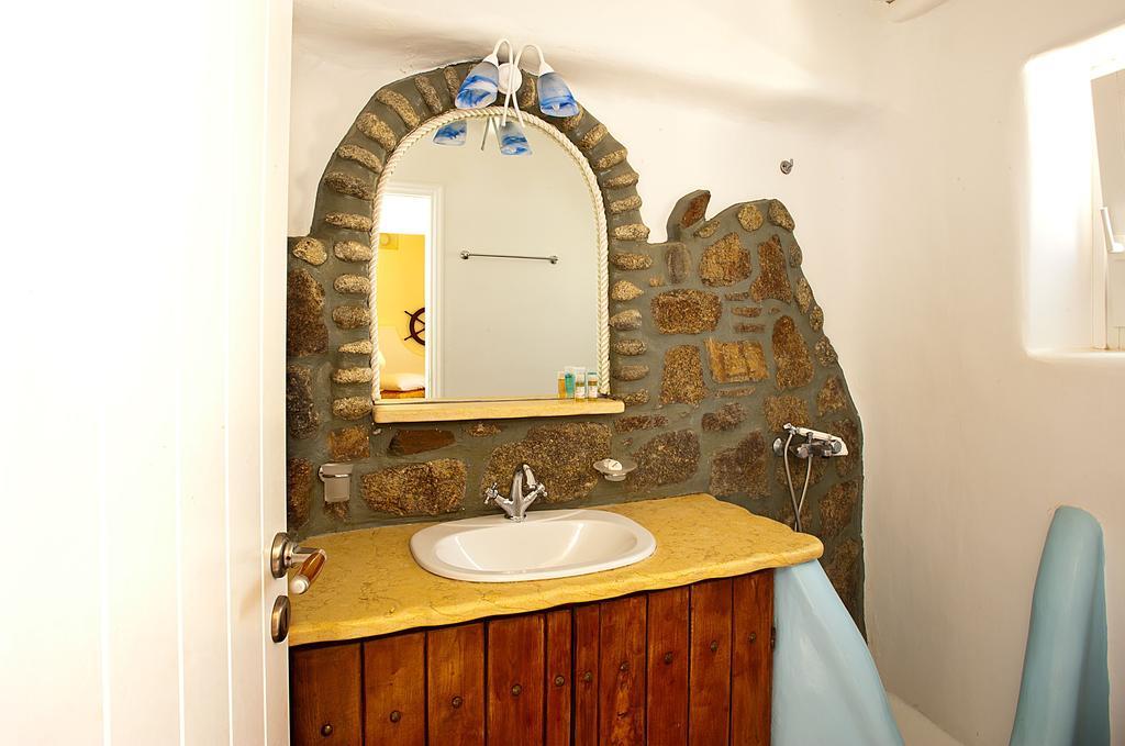 Mykonos Lolita, A Grecotel Resort to Live