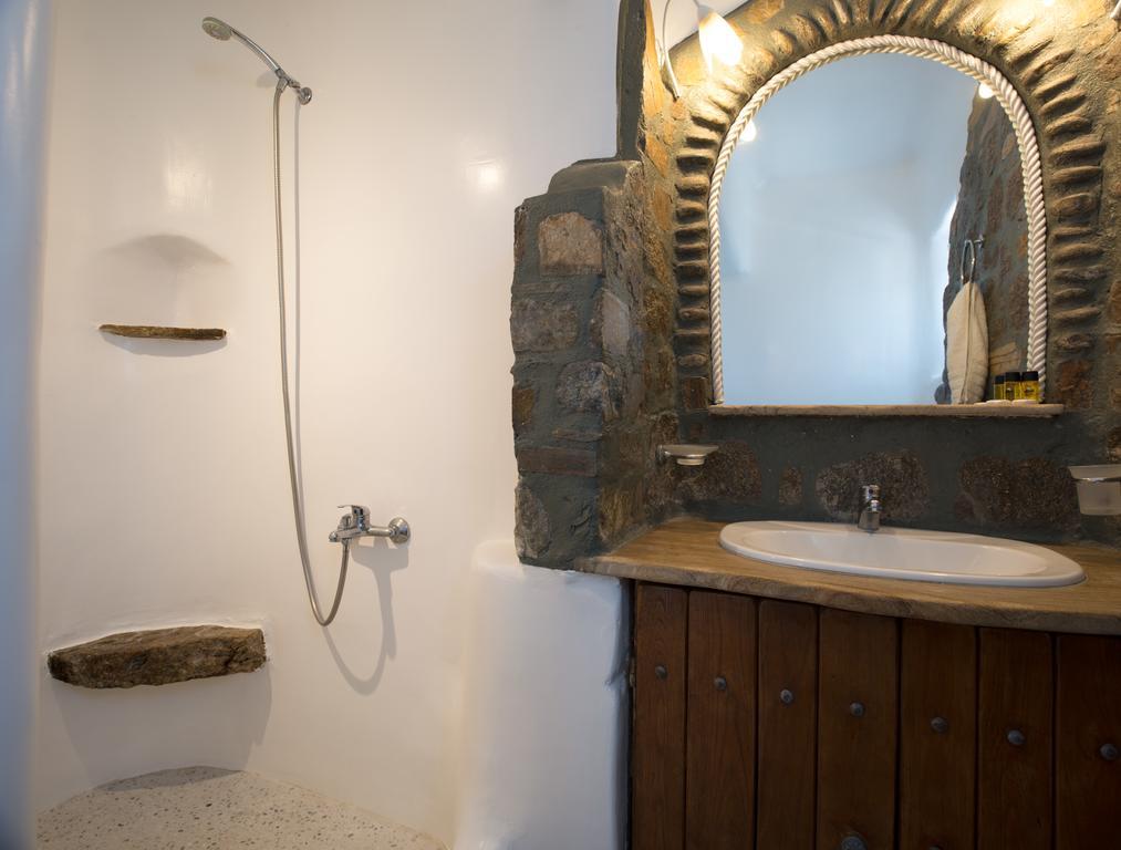 Mykonos Lolita, A Grecotel Resort to Live