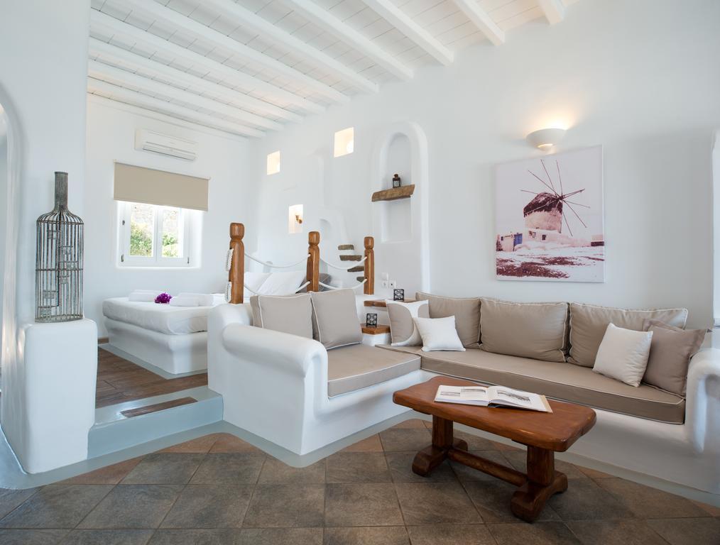 Mykonos Lolita, A Grecotel Resort to Live