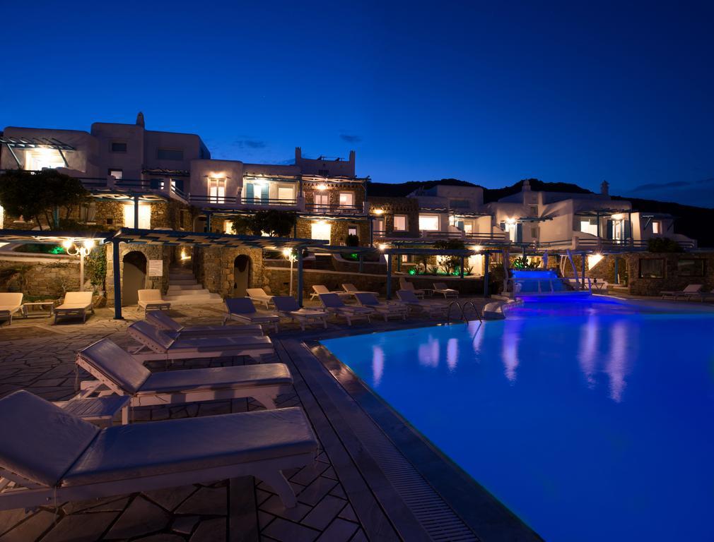 Mykonos Lolita, A Grecotel Resort to Live