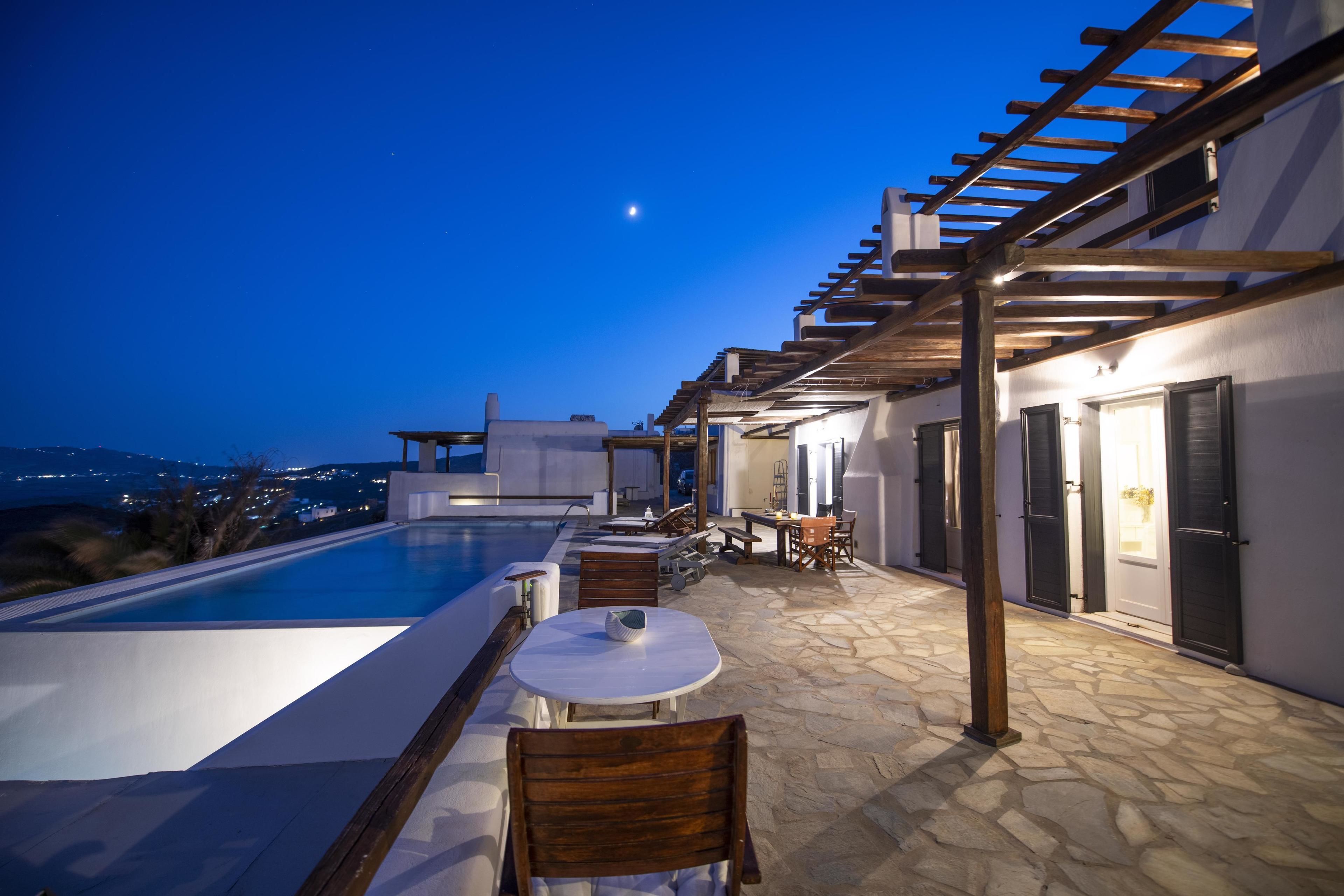 Siourdas Mykonos Villas