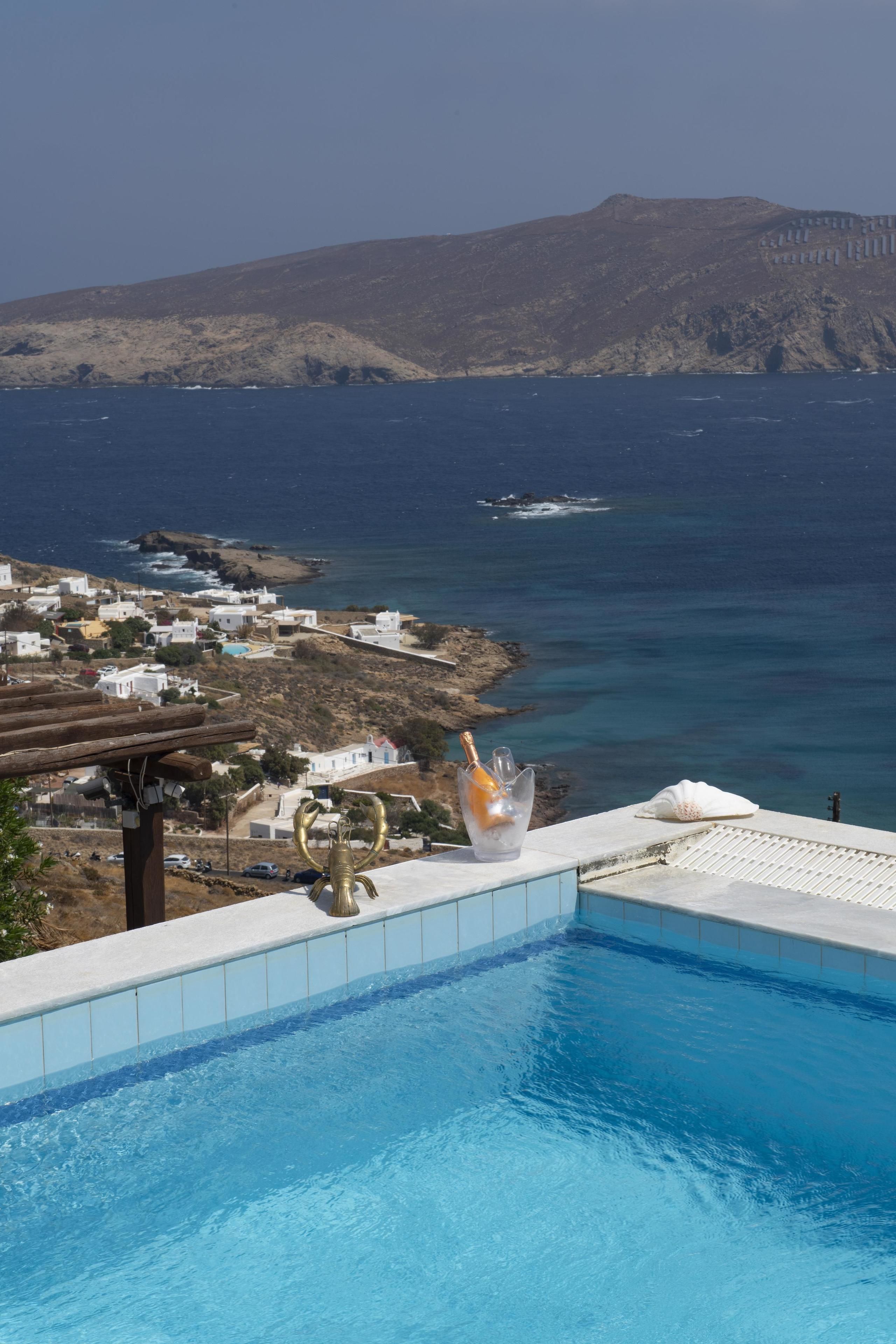 Siourdas Mykonos Villas