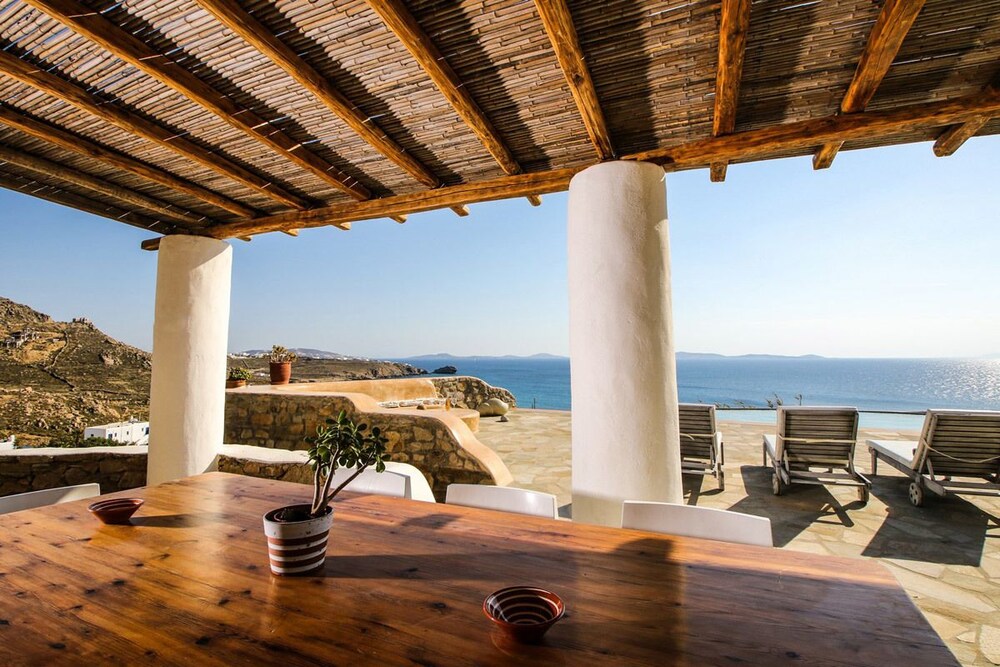 Anerousses Mykonian Traditional Houses