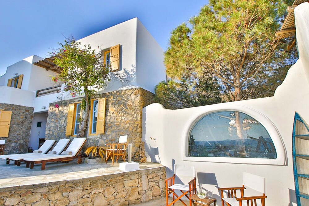 Anerousses Mykonian Traditional Houses