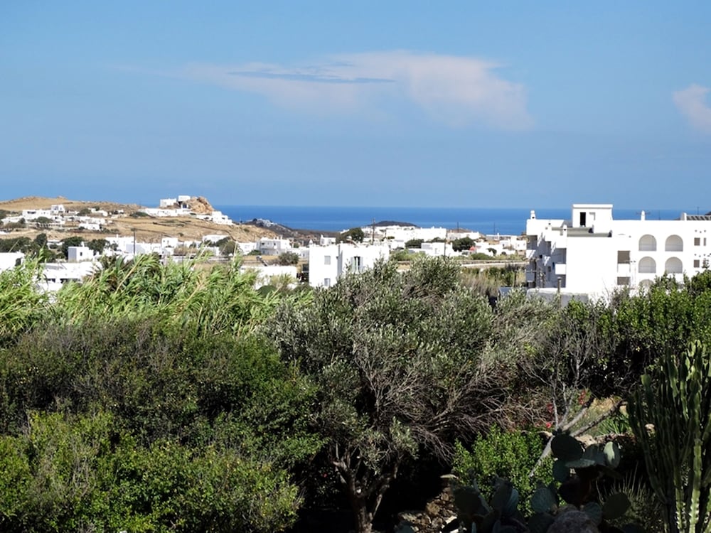 Mykonian Breeze